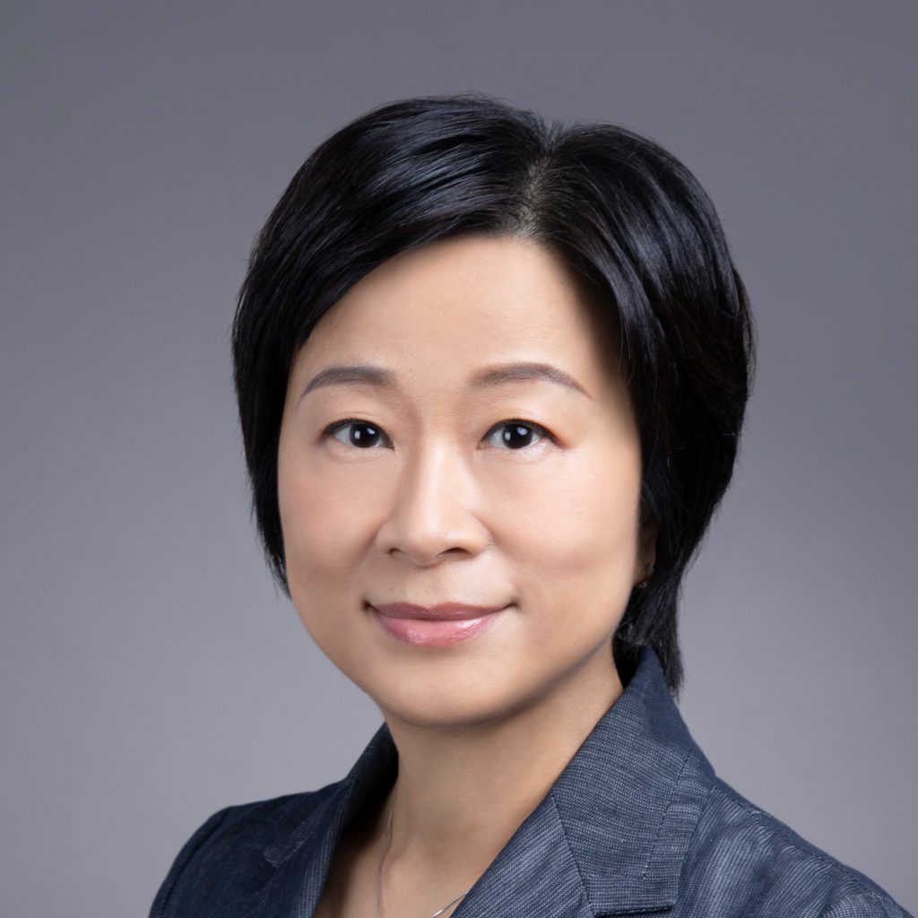 Portrait of Professor Pauline Chiu