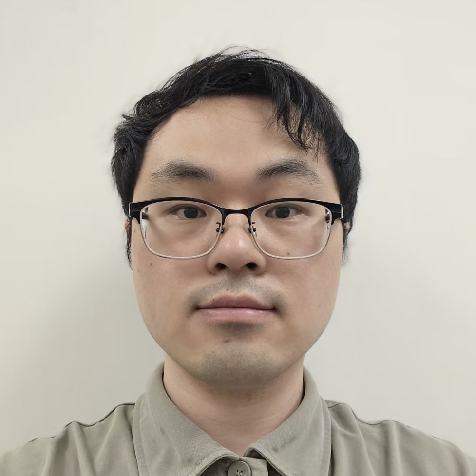 Mr Eunjong Kim